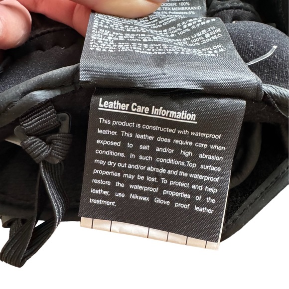 Burton Gor- Tex leather gloves - Picture 5 of 6